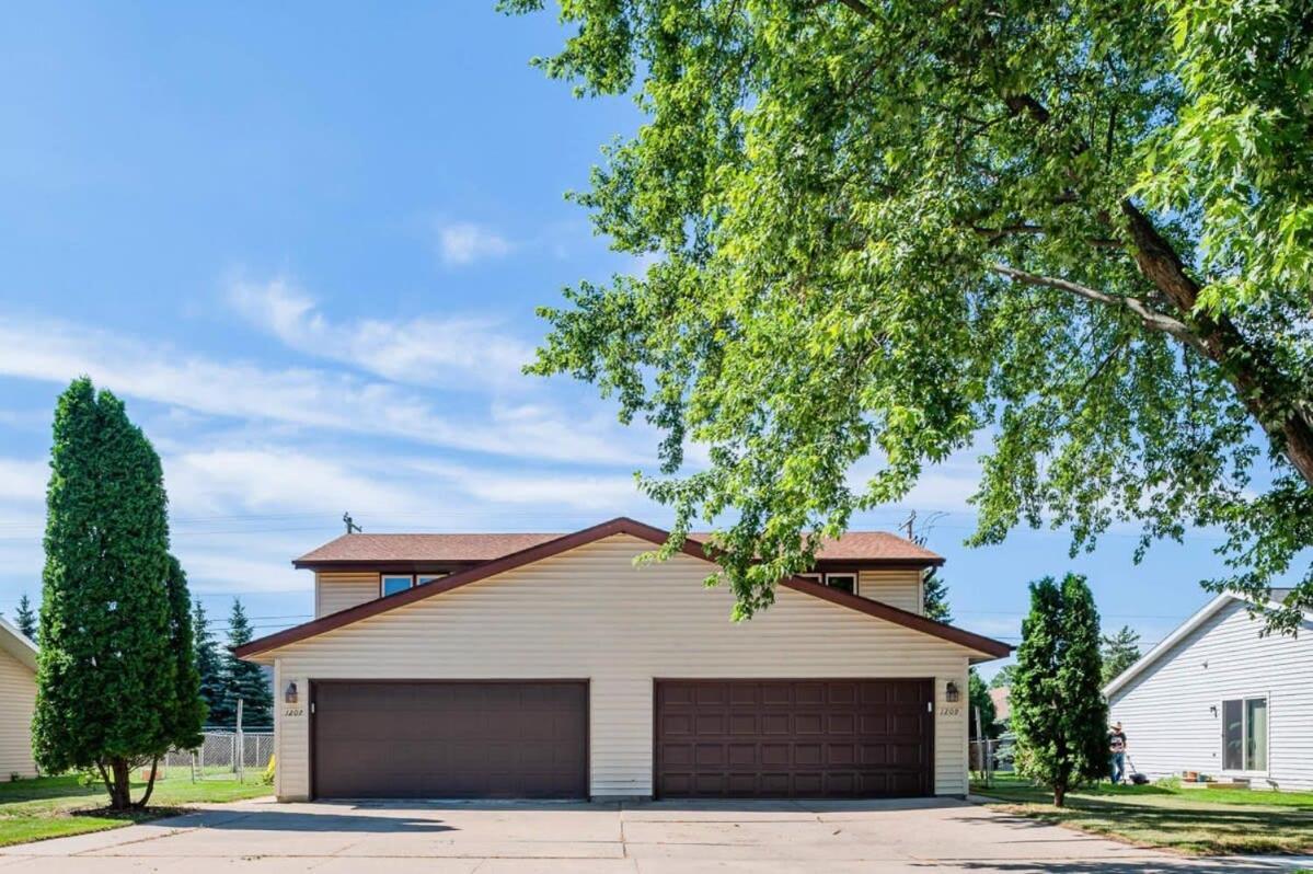 Relax On Ridgeview- 3 Bedroom Appleton Exterior photo